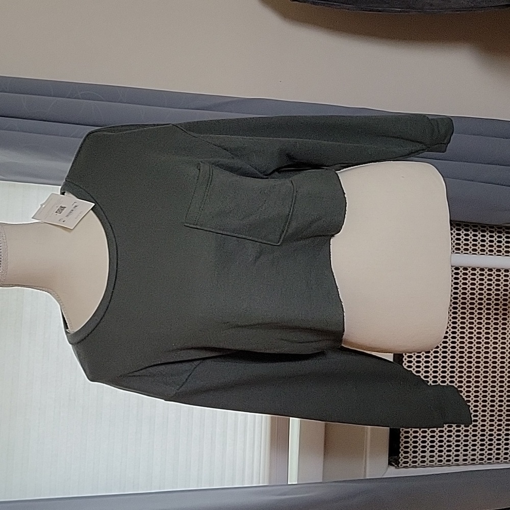 ALTAR'D STATE As Revival cropped lightweight pocket sweatshirt olive sz S NWT